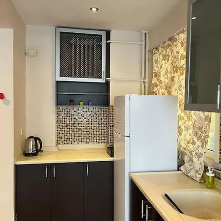 Spacious In Mecidiyekoy/ortaklar Διαμέρισμα