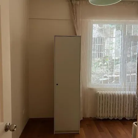 Spacious In Mecidiyekoy/ortaklar Διαμέρισμα Κωνσταντινούπολη