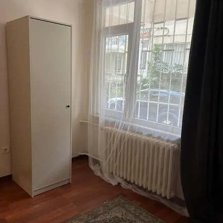 Spacious In Mecidiyekoy/ortaklar * Estambul
